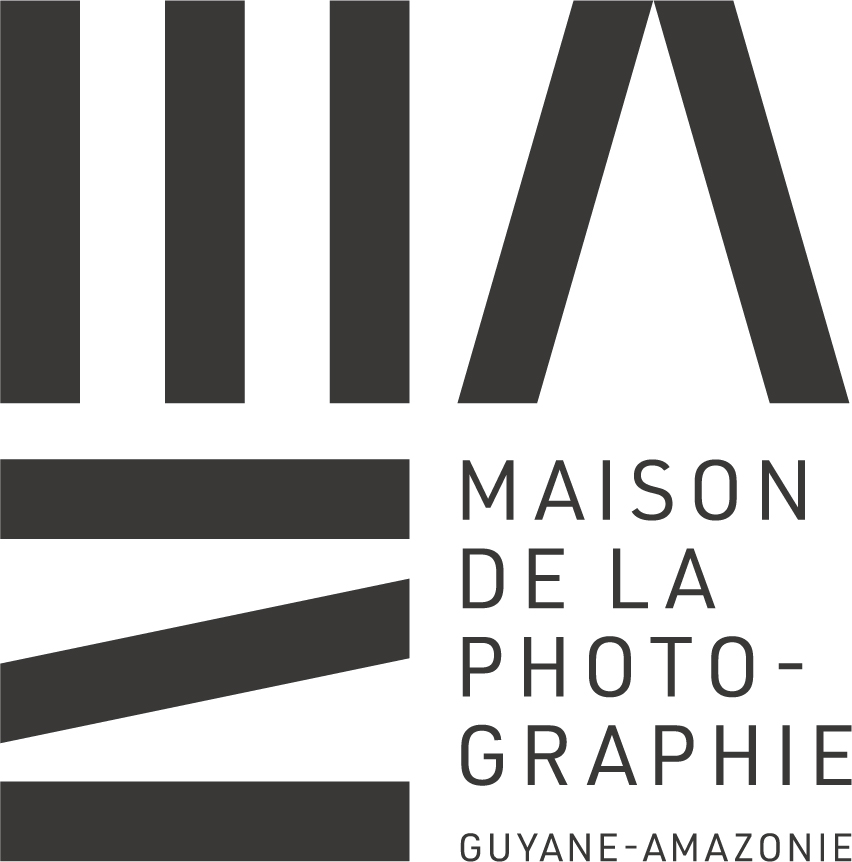 MAZ-LOGOCARRE-NOIR